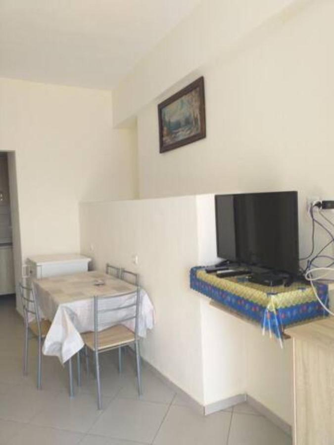 Vasili Sunstay Apartments Saranda Kültér fotó