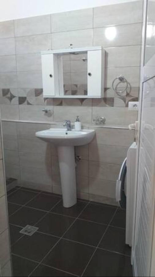 Vasili Sunstay Apartments Saranda Kültér fotó