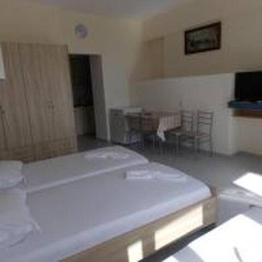 Vasili Sunstay Apartments Saranda Kültér fotó